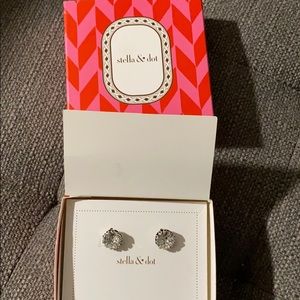 Stella dot earrings